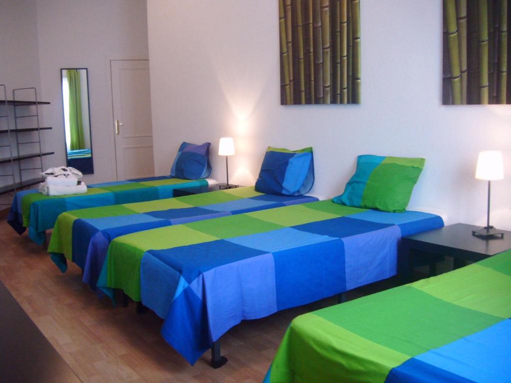 Puerta Del Sol Rooms - Madrid — Foto 1