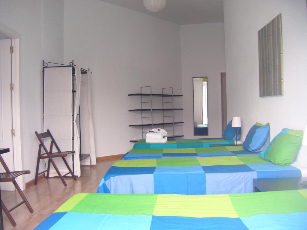 Puerta Del Sol Rooms - Madrid — Foto 2